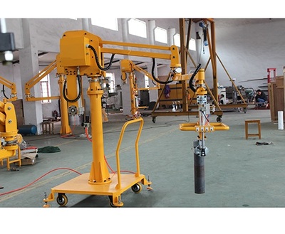 山東助力機械手與通訊設備的融合創(chuàng)新